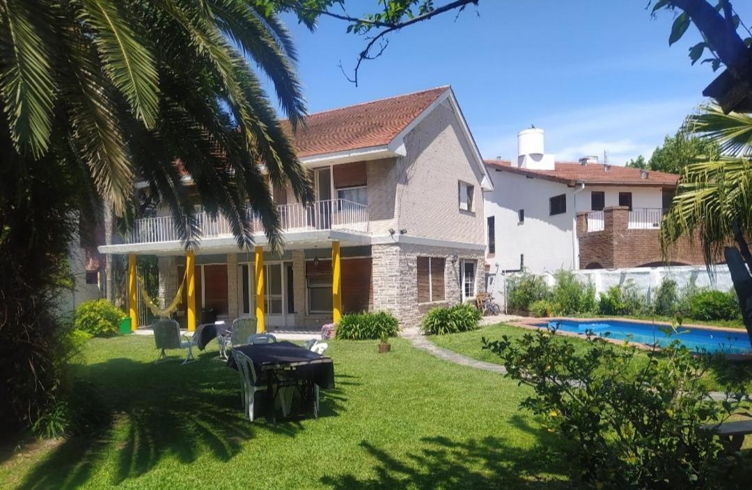 Olivos, Posada Y Habitaciones Buenos Aires Ngoại thất bức ảnh
