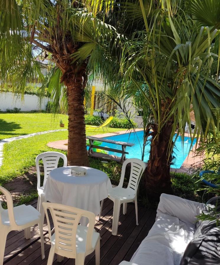 Olivos, Posada Y Habitaciones Buenos Aires Ngoại thất bức ảnh